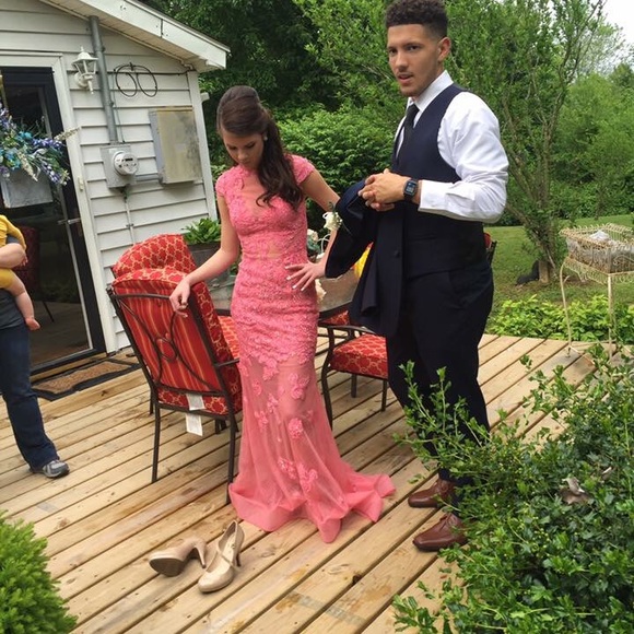 Pink prom dress, worn once - Picture 2 of 2